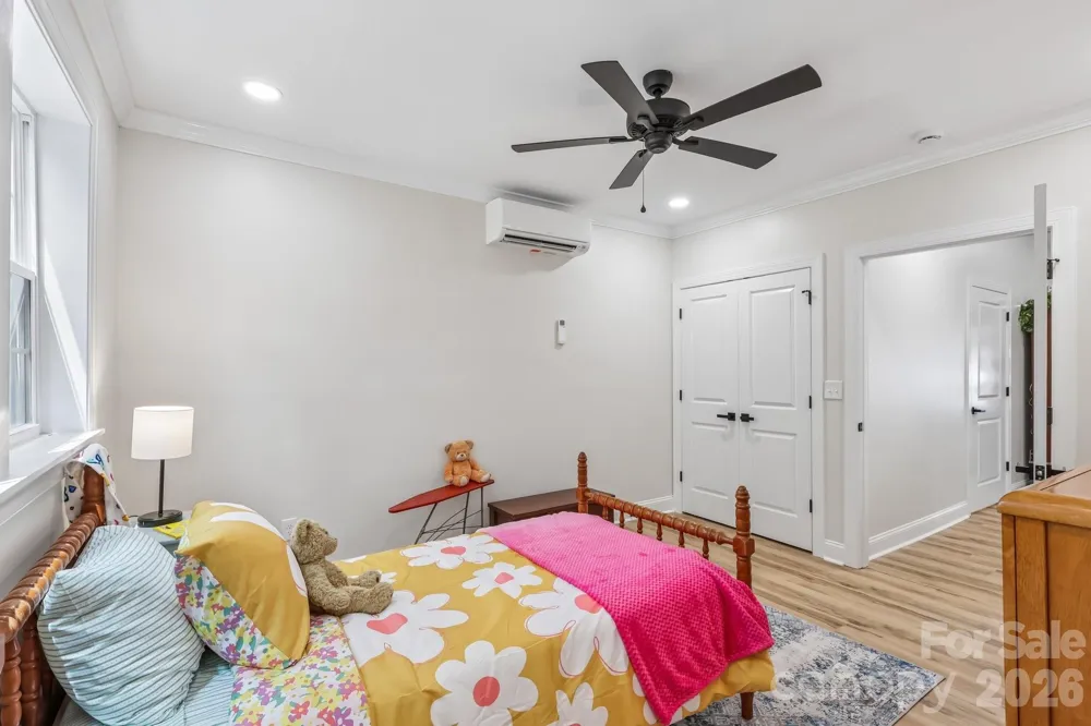 105 Maple Street Badin, NC 28009
