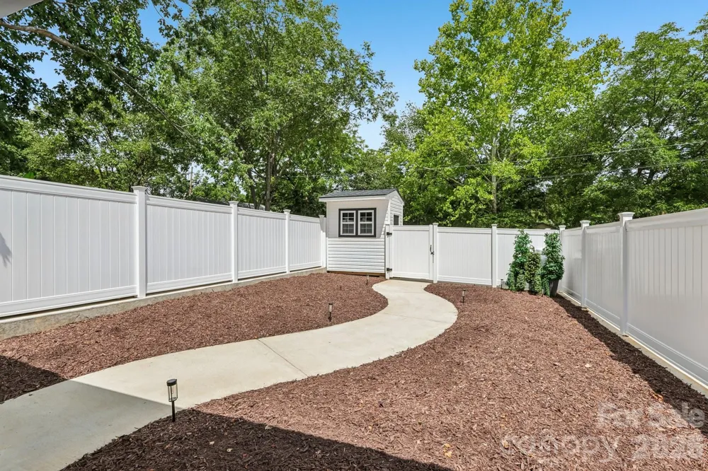 105 Maple Street Badin, NC 28009