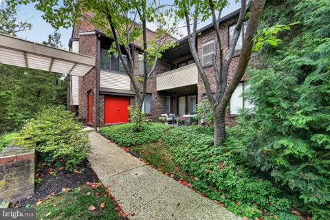 710 MOUNTAINVIEW DRIVE #710