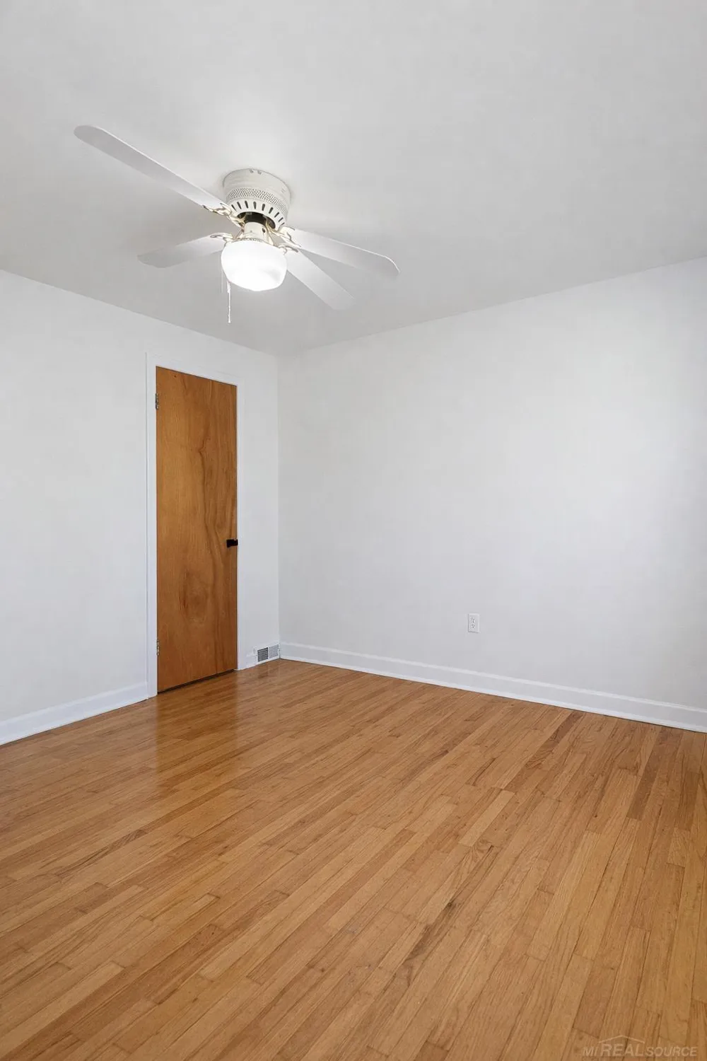 2034 Mortenson Boulevard Berkley City, MI 48072