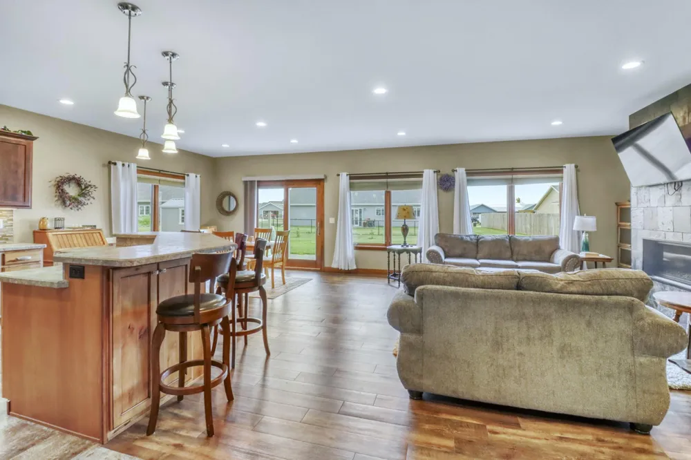 408 Garfield Lane Lake Park, MN 56554