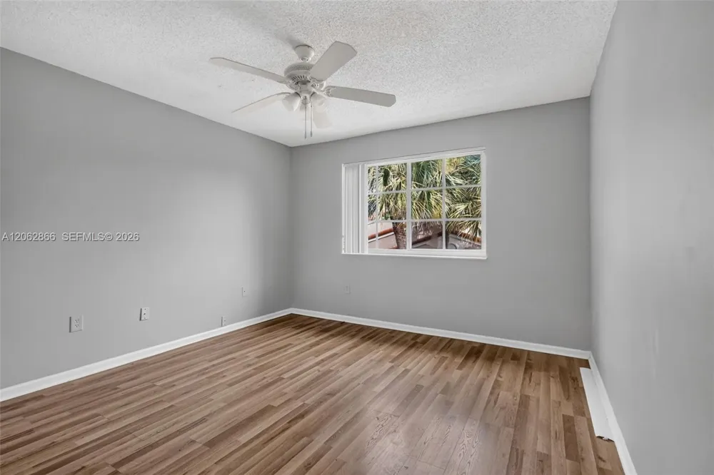 7808 Sonoma Springs Cir #304 Lake Worth, FL 33463