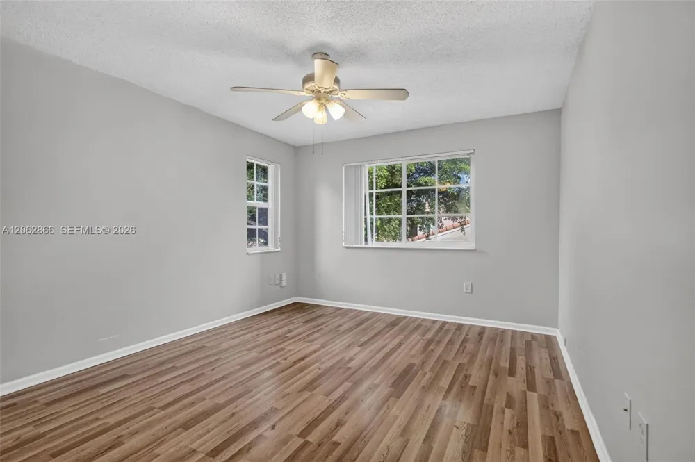 7808 Sonoma Springs Cir #304 Lake Worth, FL 33463