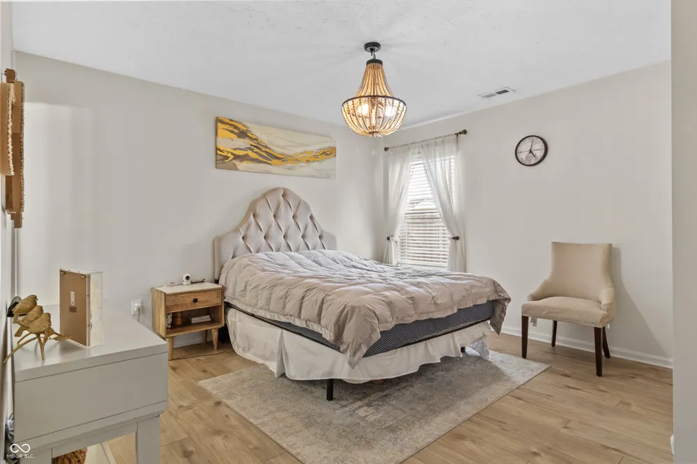 3650 Pickwick Circle Plainfield, IN 46168