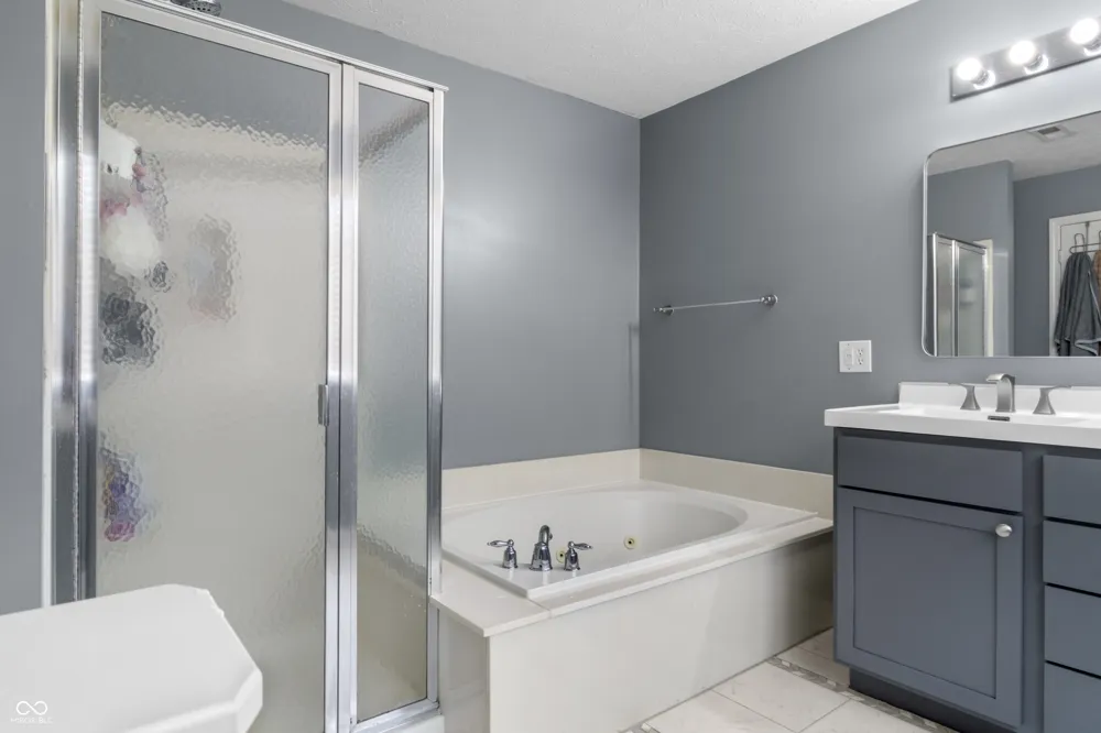 3650 Pickwick Circle Plainfield, IN 46168