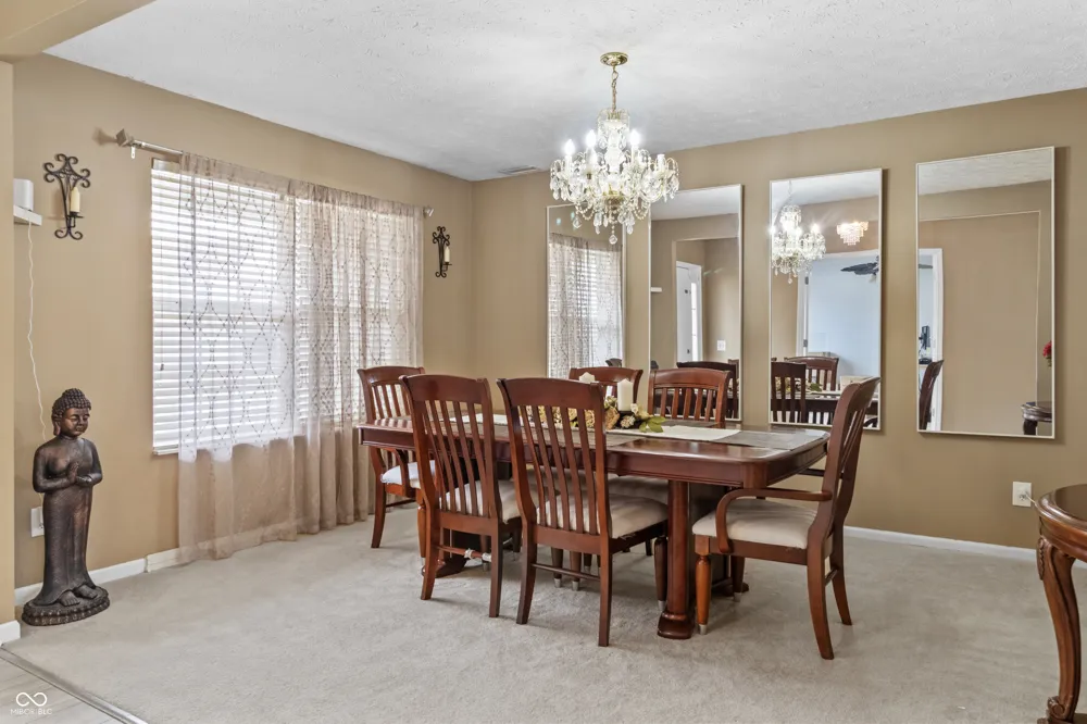 3650 Pickwick Circle Plainfield, IN 46168