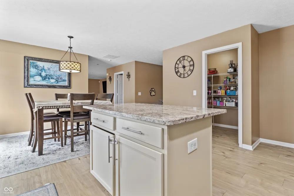 3650 Pickwick Circle Plainfield, IN 46168