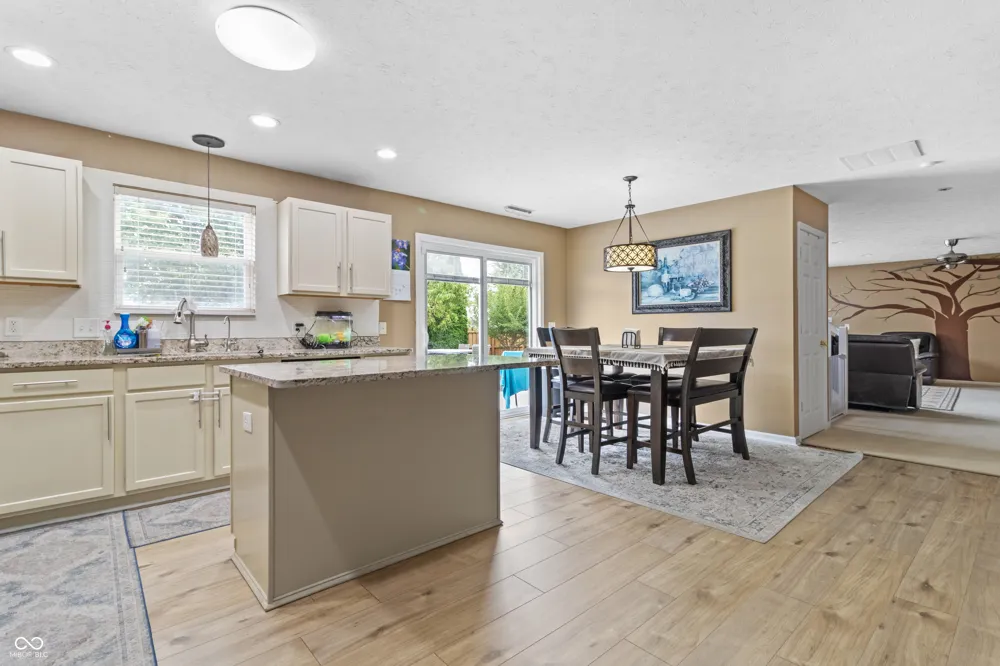 3650 Pickwick Circle Plainfield, IN 46168
