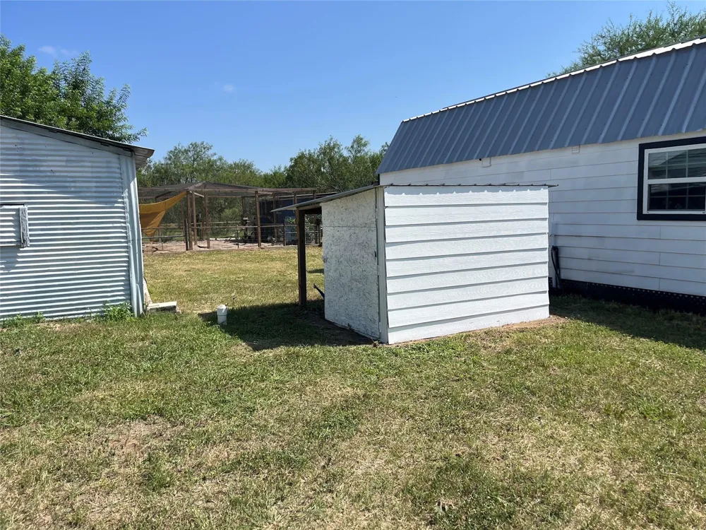 796 Shelly Road Refugio, TX 78377