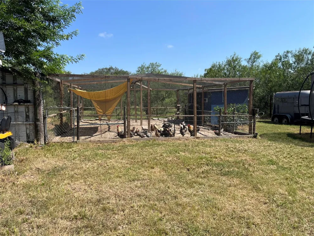 796 Shelly Road Refugio, TX 78377