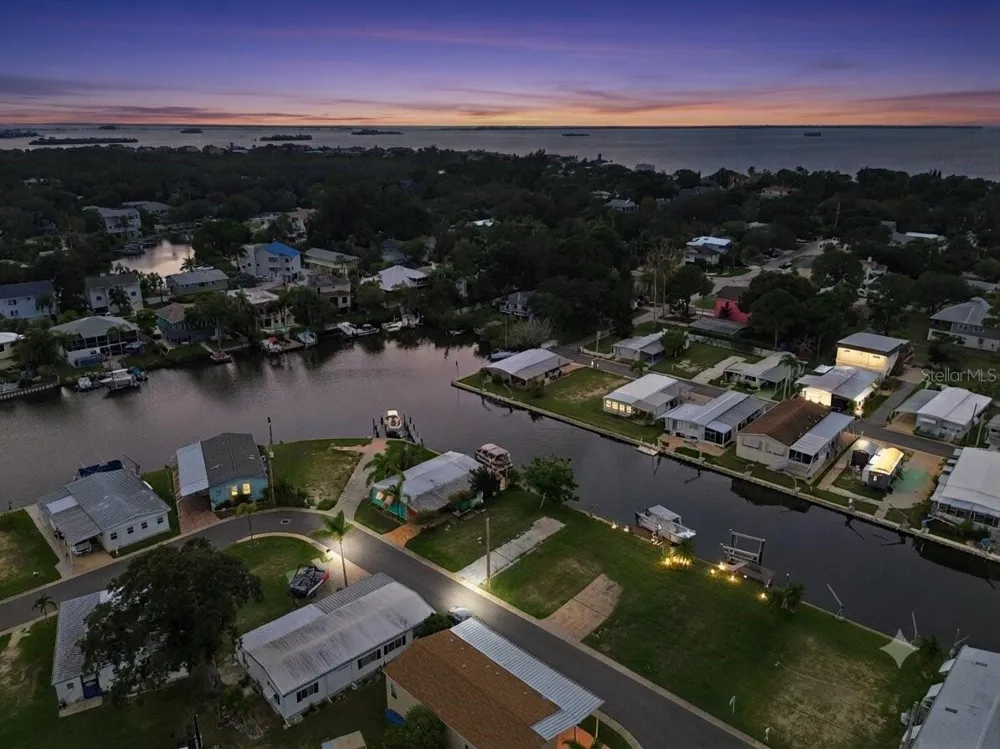 102 SCHOONER DRIVE #102 Palm Harbor, FL 34683