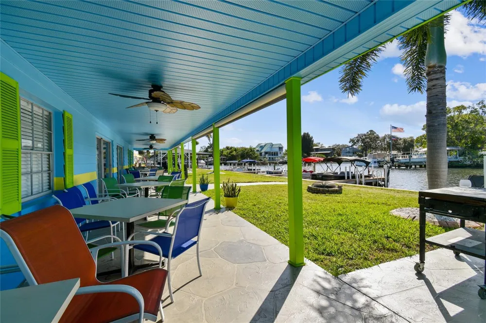 102 SCHOONER DRIVE #102 Palm Harbor, FL 34683