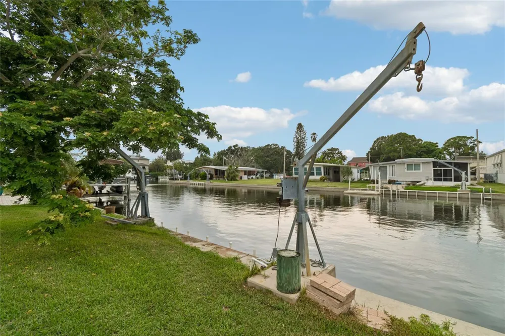 102 SCHOONER DRIVE #102 Palm Harbor, FL 34683