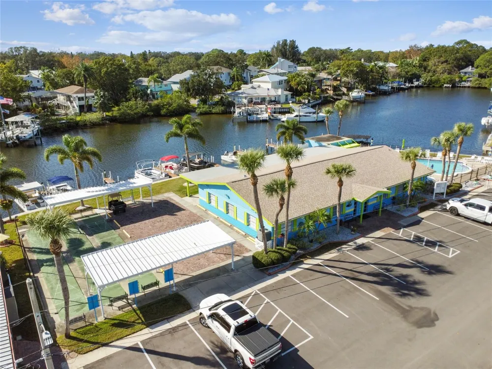 102 SCHOONER DRIVE #102 Palm Harbor, FL 34683