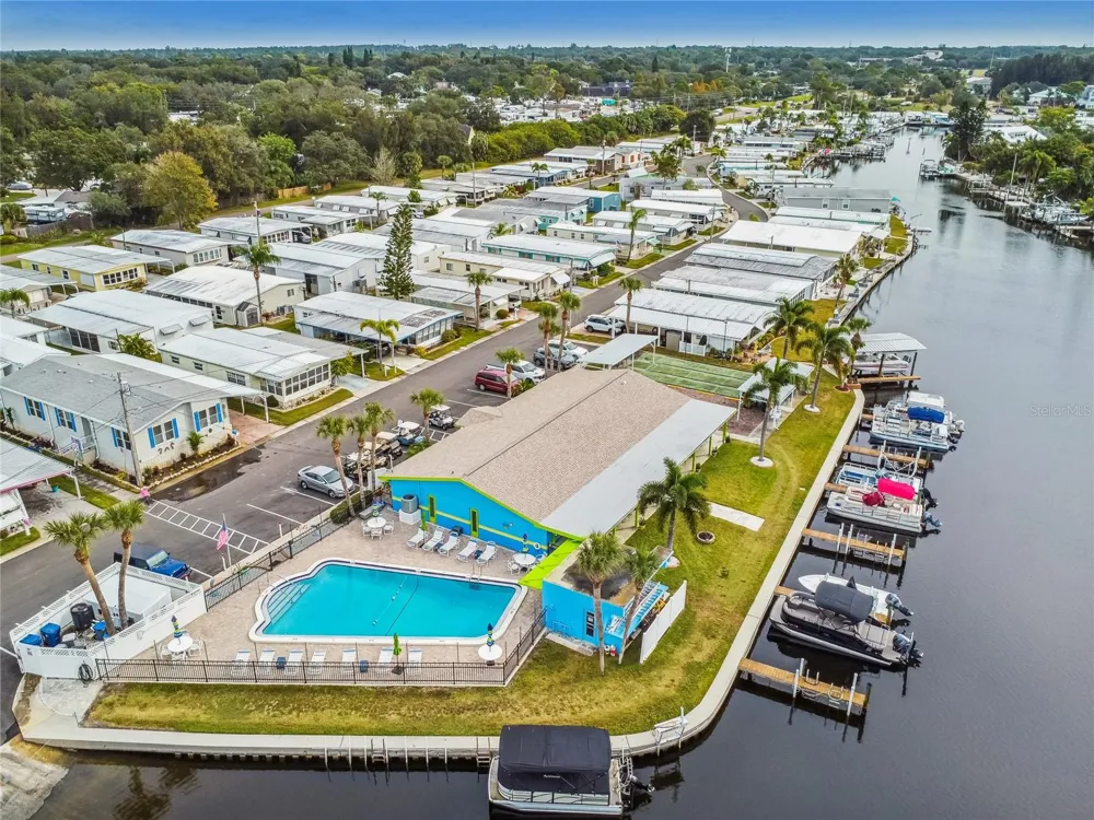 102 SCHOONER DRIVE #102 Palm Harbor, FL 34683