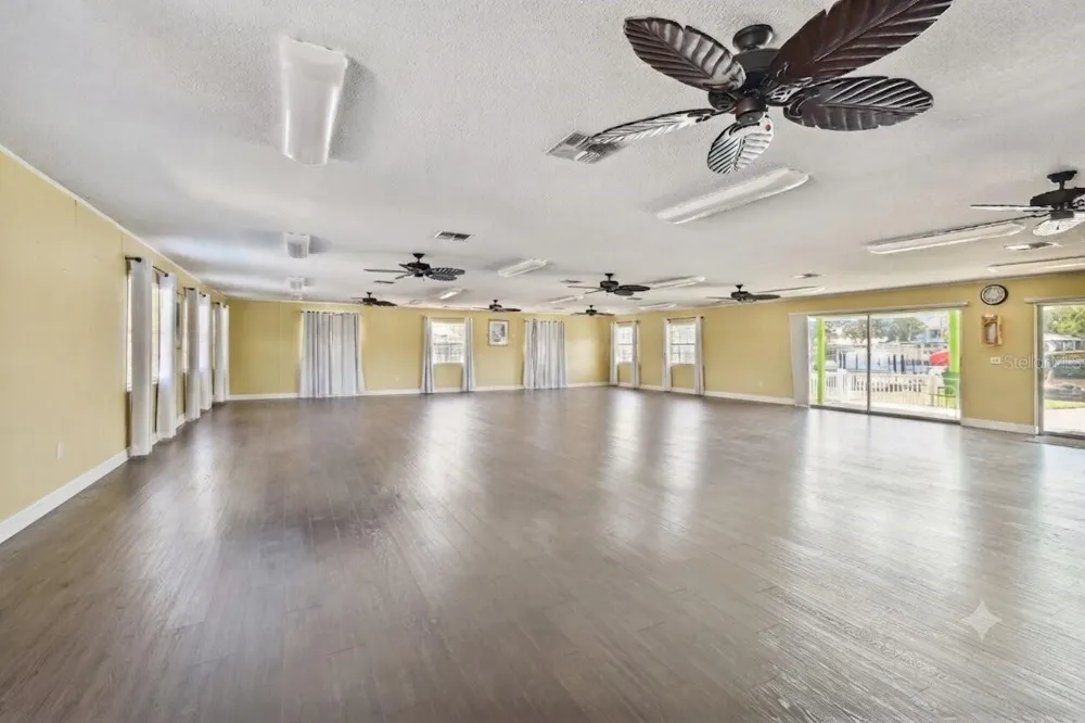 102 SCHOONER DRIVE #102 Palm Harbor, FL 34683