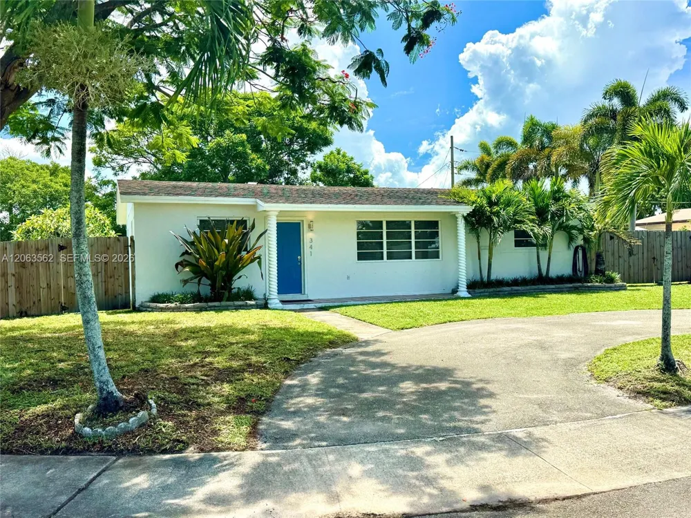 341 66th Ave Hollywood, FL 33024