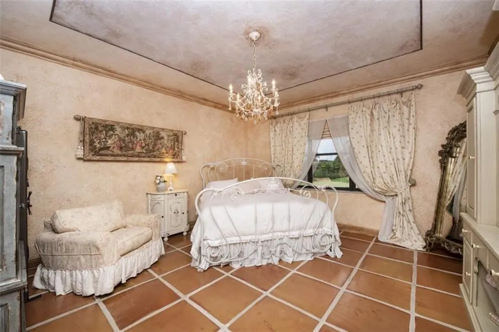 4053 SW 141st Avenue Davie, FL 33330