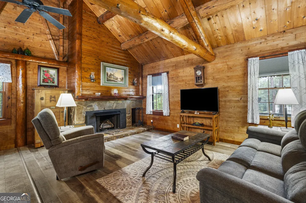 203 N View Pointe DR LaGrange, GA 30241
