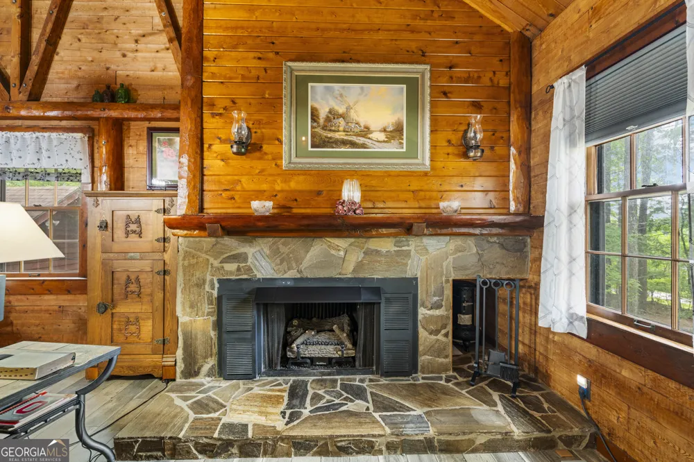 203 N View Pointe DR LaGrange, GA 30241