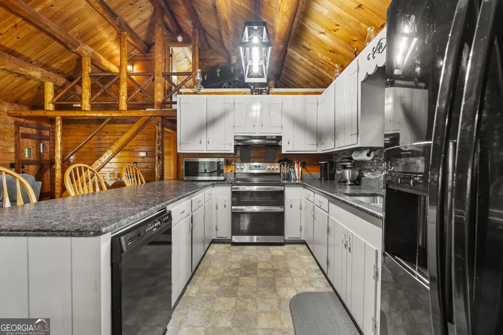 203 N View Pointe DR LaGrange, GA 30241