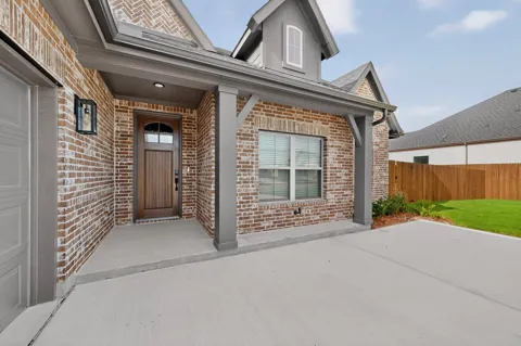 818 Monza Drive