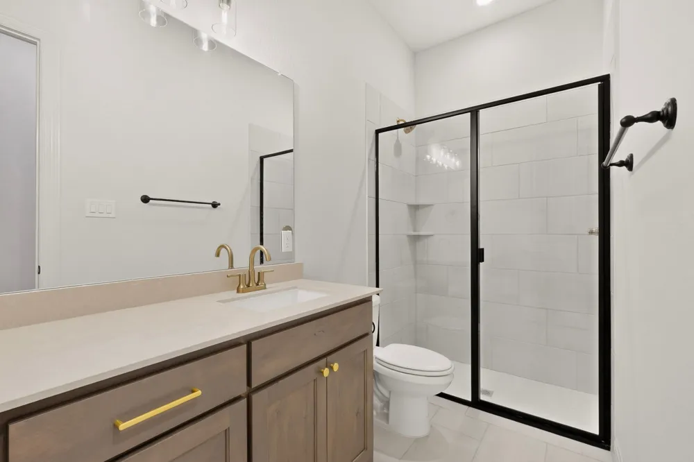 818 Monza Drive Midlothian, TX 76065