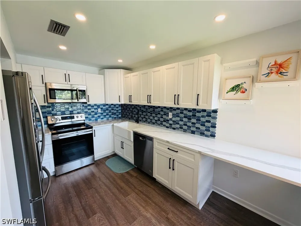Mainsail Drive #4 Naples, FL 34114