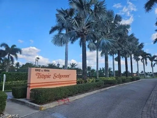 Mainsail Drive #4 Naples, FL 34114