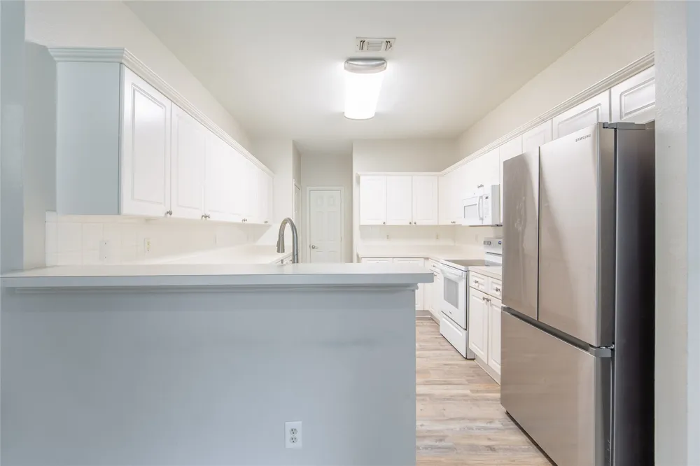 1801 Fern Court Grapevine, TX 76051