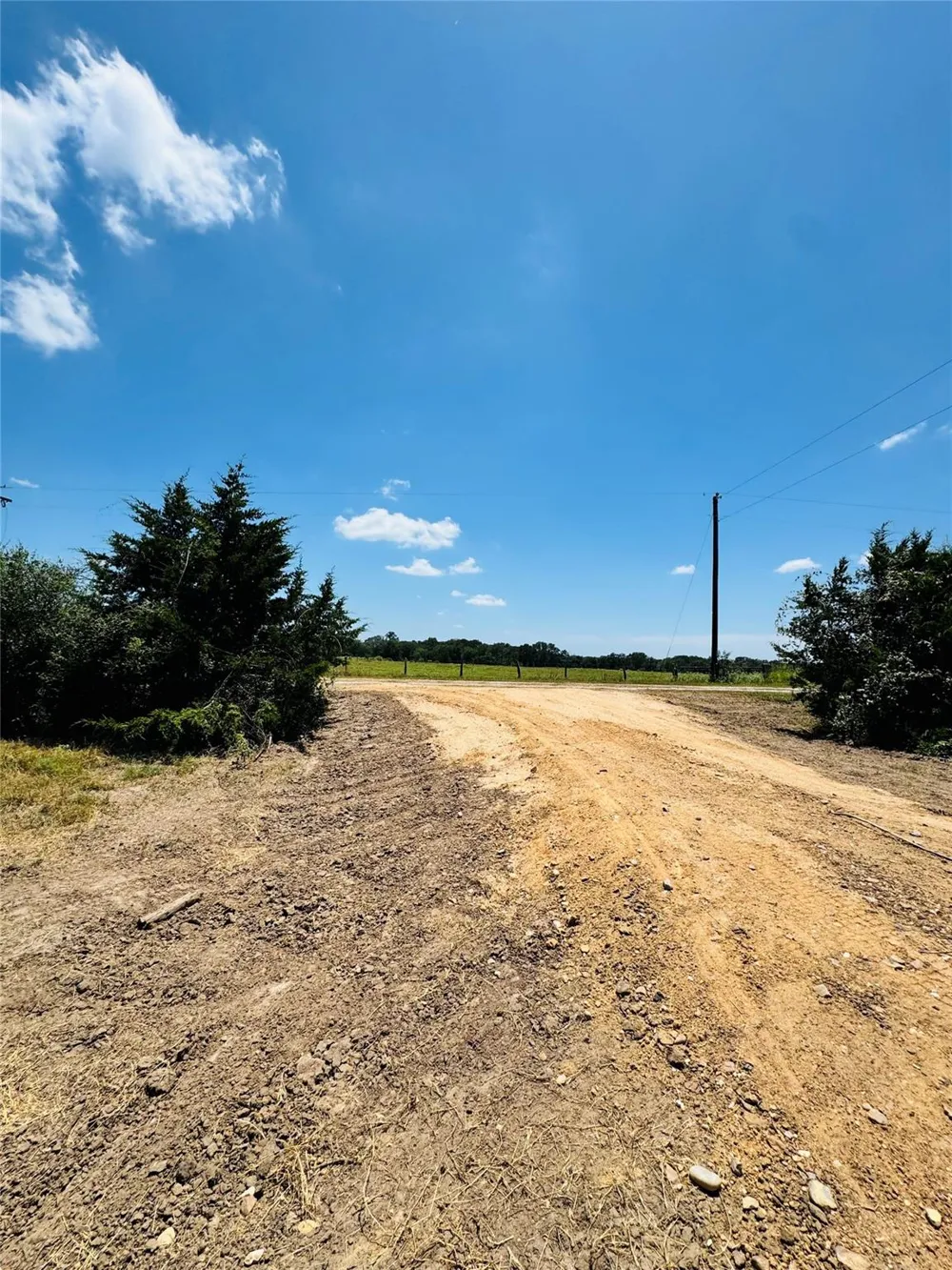 4565 Kubenka Schulenburg, TX 78956