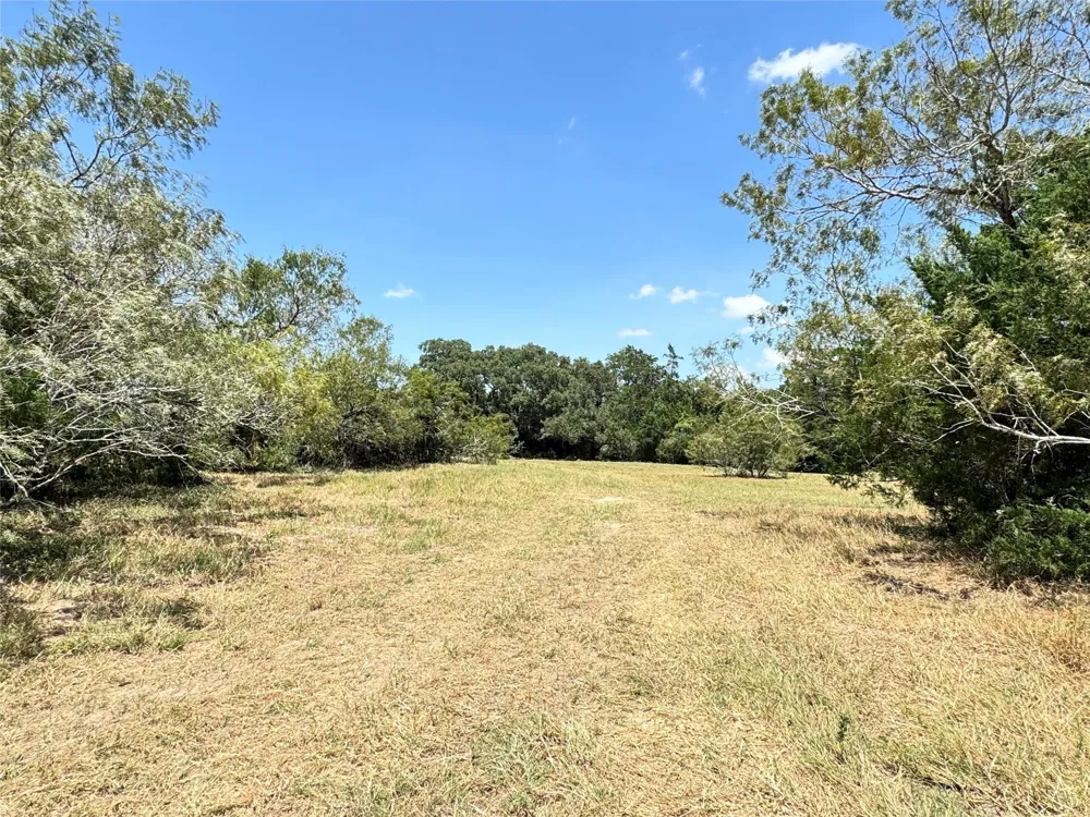 4565 Kubenka Schulenburg, TX 78956
