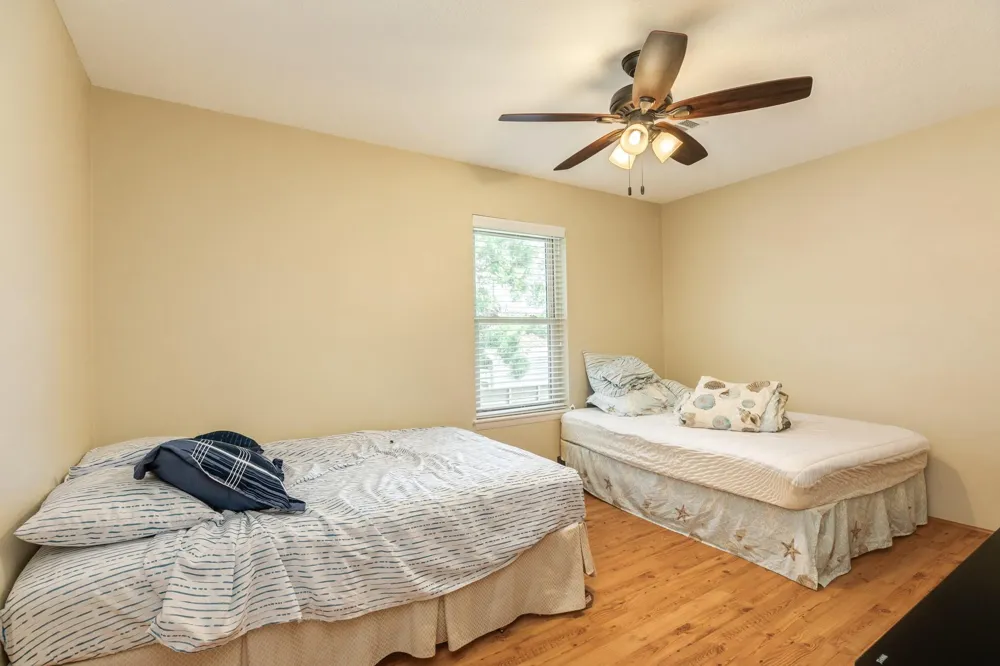 2170 County Road 506 Brazoria, TX 77422