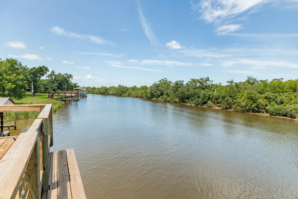 2170 County Road 506 Brazoria, TX 77422