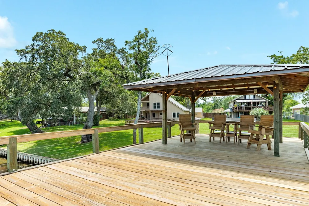 2170 County Road 506 Brazoria, TX 77422