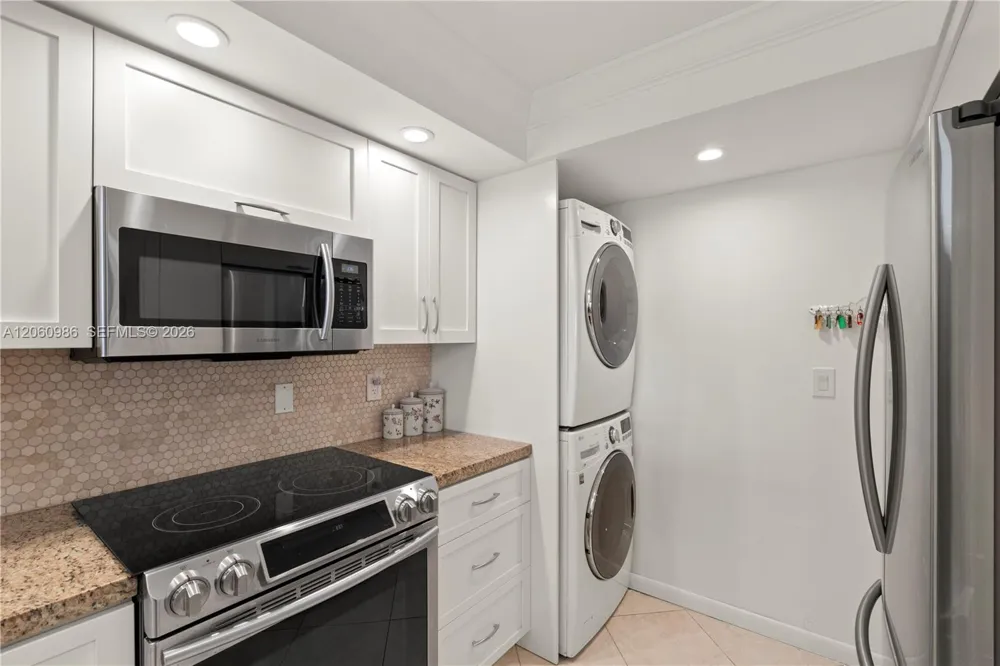 6000 Ocean Blvd #11C Lauderdale By The Sea, FL 33308