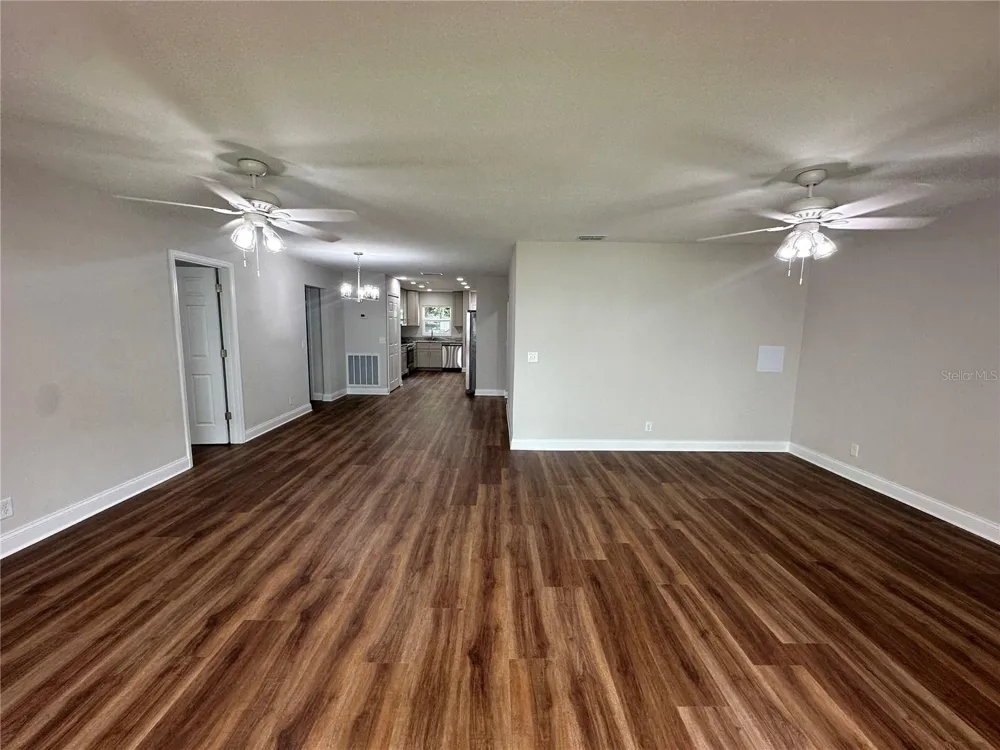 100 EL CAMINO DR #104 Winter Haven, FL 33884