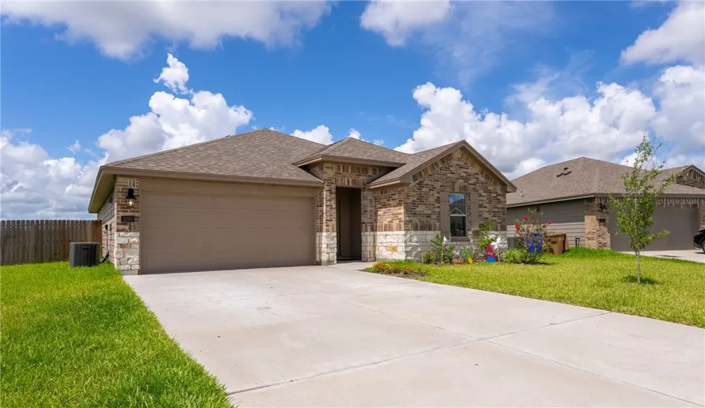1293 Carnaby Street Corpus Christi, TX 78415