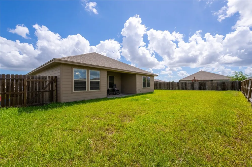 1293 Carnaby Street Corpus Christi, TX 78415