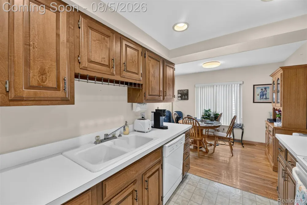 75 Oxford Oaks Drive #75 Oxford Charter Township, MI 48371
