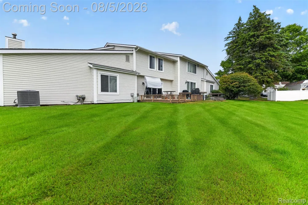 75 Oxford Oaks Drive #75 Oxford Charter Township, MI 48371