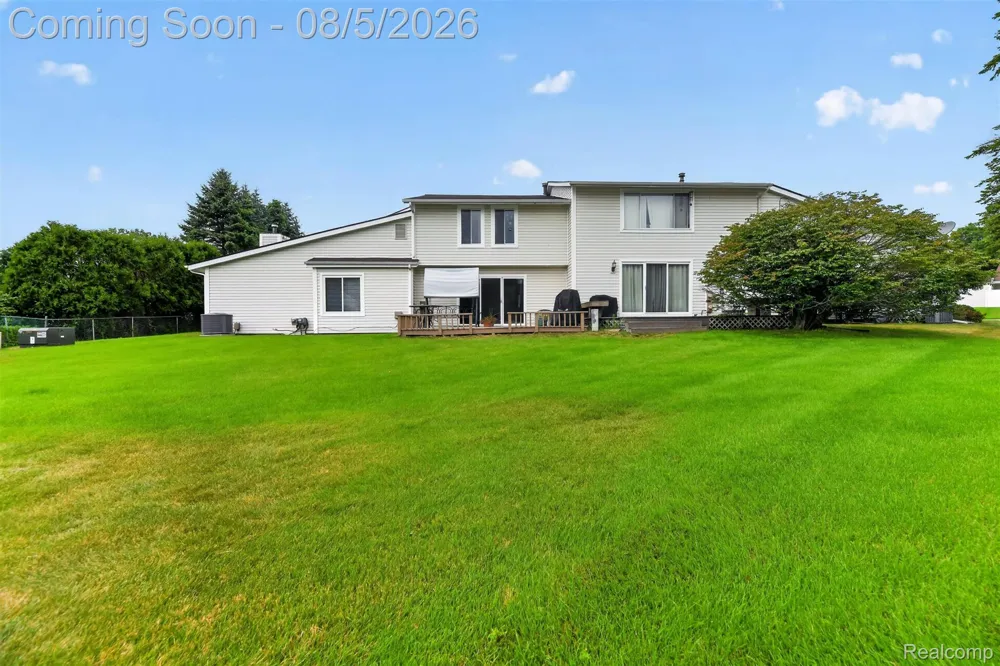 75 Oxford Oaks Drive #75 Oxford Charter Township, MI 48371