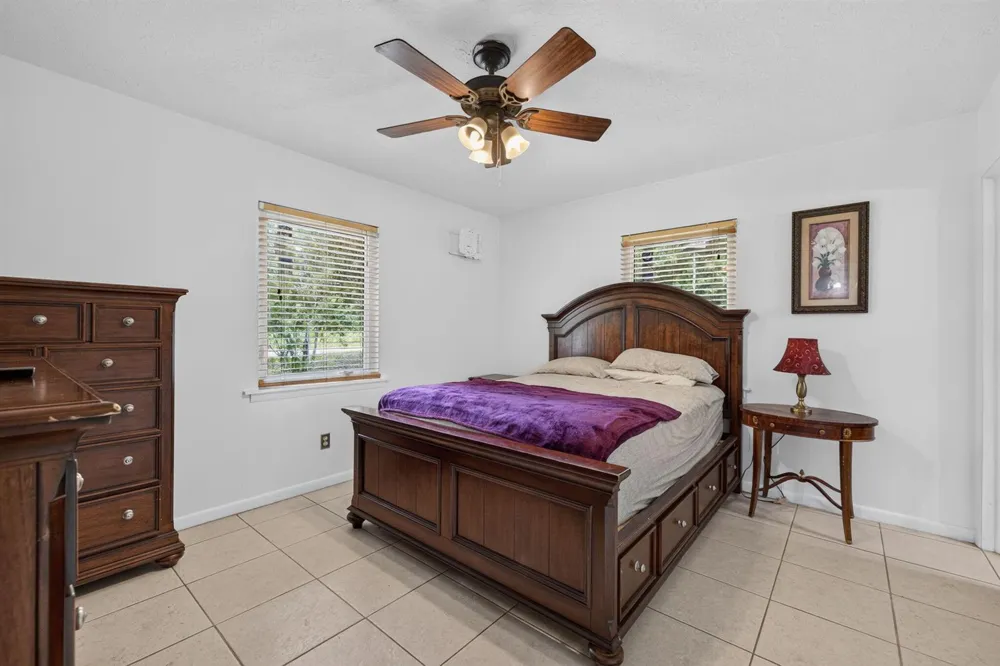 6868 E CENTER STREET Okeechobee, FL 34974