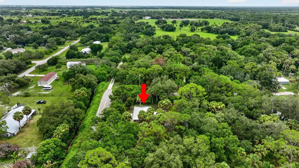 6868 E CENTER STREET Okeechobee, FL 34974