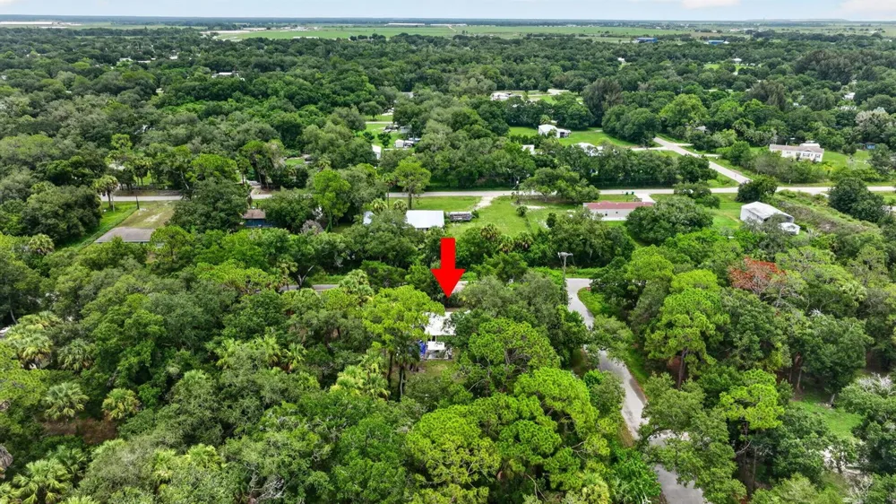 6868 E CENTER STREET Okeechobee, FL 34974