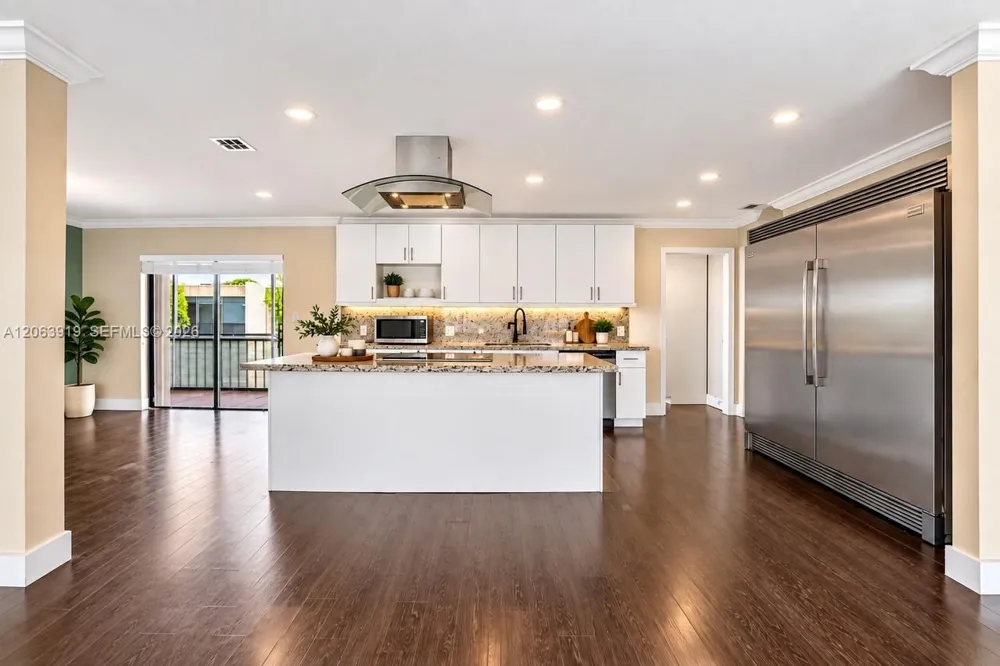 8401 SW 107th Ave #316E Miami, FL 33173