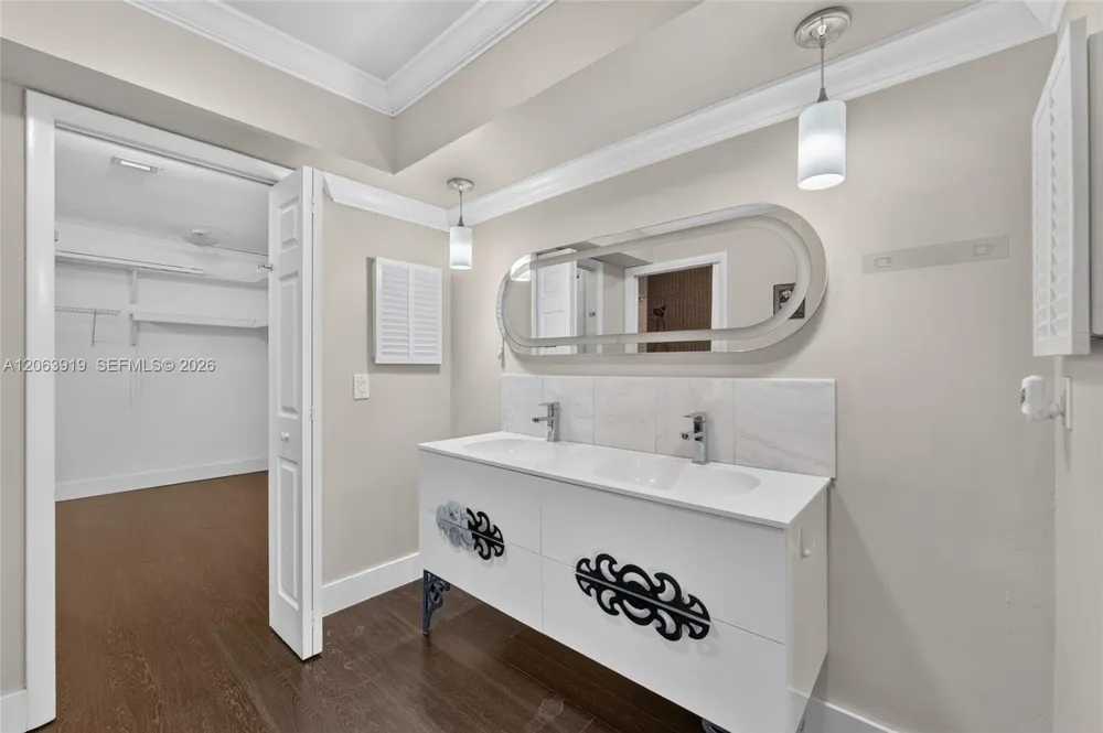 8401 SW 107th Ave #316E Miami, FL 33173