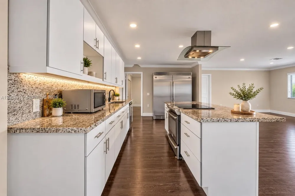 8401 SW 107th Ave #316E Miami, FL 33173