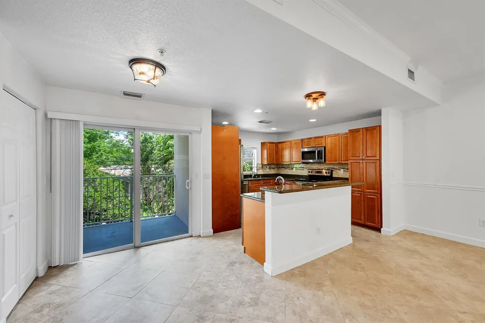 453 NE 1ST STREET Pompano Beach, FL 33060