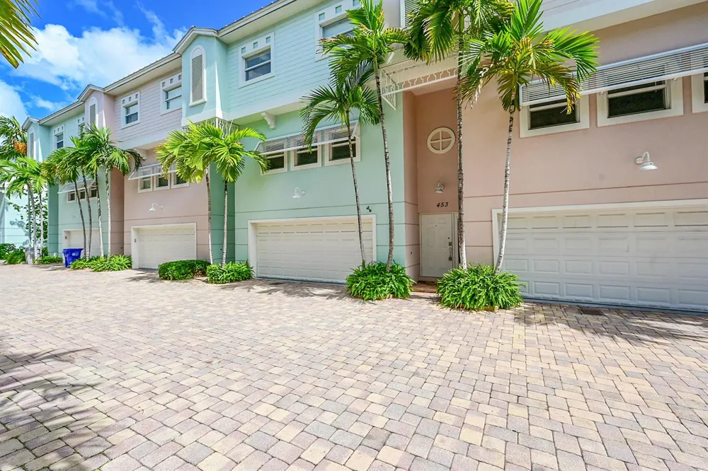 453 NE 1ST STREET Pompano Beach, FL 33060